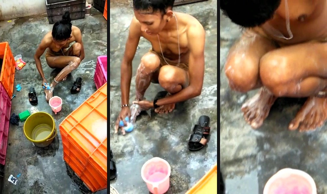 Lean desi bathing village video clip | Enjoy Lean desi bathing village video clip in kamamela.com. This video was captured by her friend as she was taking bath in an open bathroom.