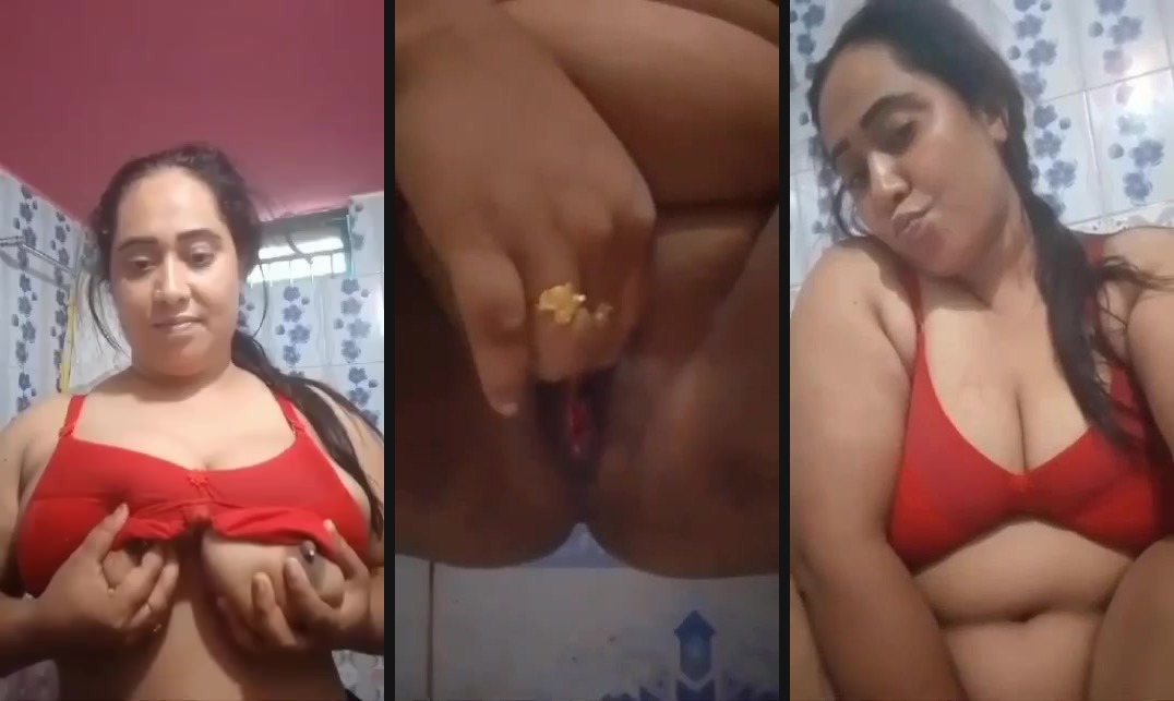 Nude desi milf strips and squeezes her breast milk