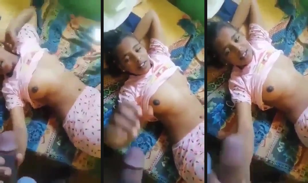 South Indian girl shows boobs and gives a handjob - Watch Free