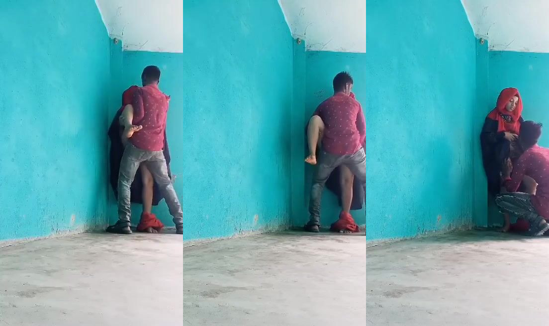 Bangladeshi Hijab girl and her bf viral outdoor sex scandal mms - Watch Online Free
