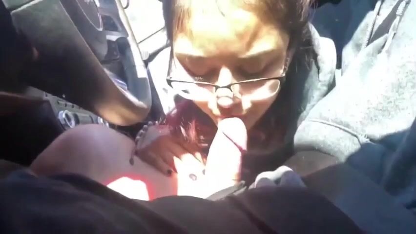 Delhi College Topper Girl Giving Sweet Blowjob In Car