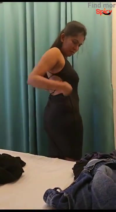 Marathi Slut Girl Smoking & Fucking With Nasty Lover - HD Video