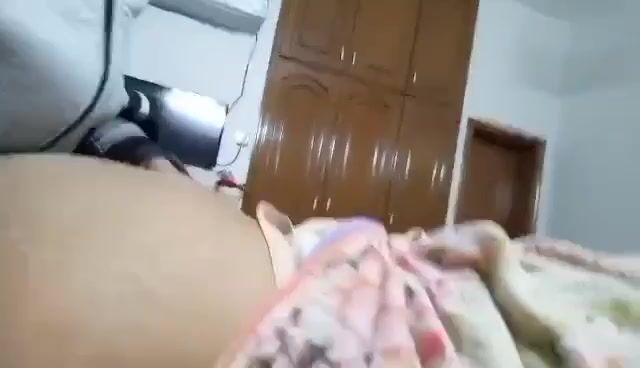 Milf Pakistani aunty gets enjoying fuck with neighbour guy - Watch Free