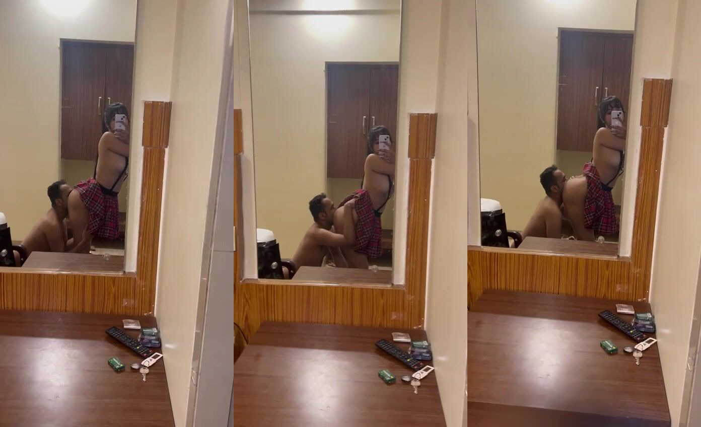 Mumbai slut girl first time gets rimmed her ass from client - Free Watch Online