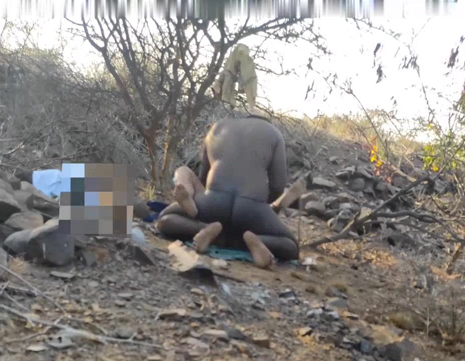 Outdoor Fucking XXX Of South Indian Village Bhabhi & Lover