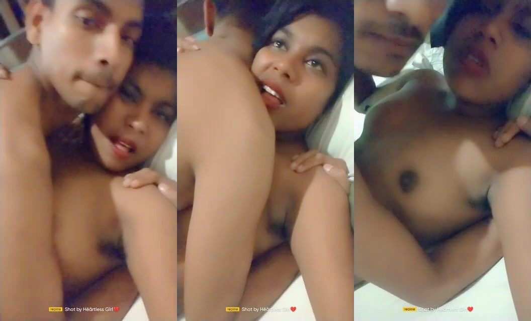 Rajasthani lover boy takes gf in Oyo and fucked full night - SL Leaked