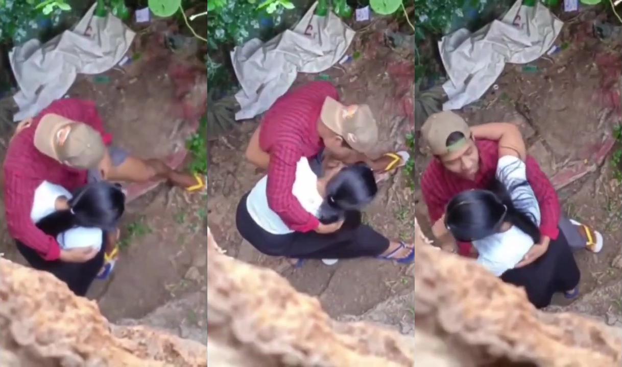sl girlfriend outdoor blowjob | SinhalaHub