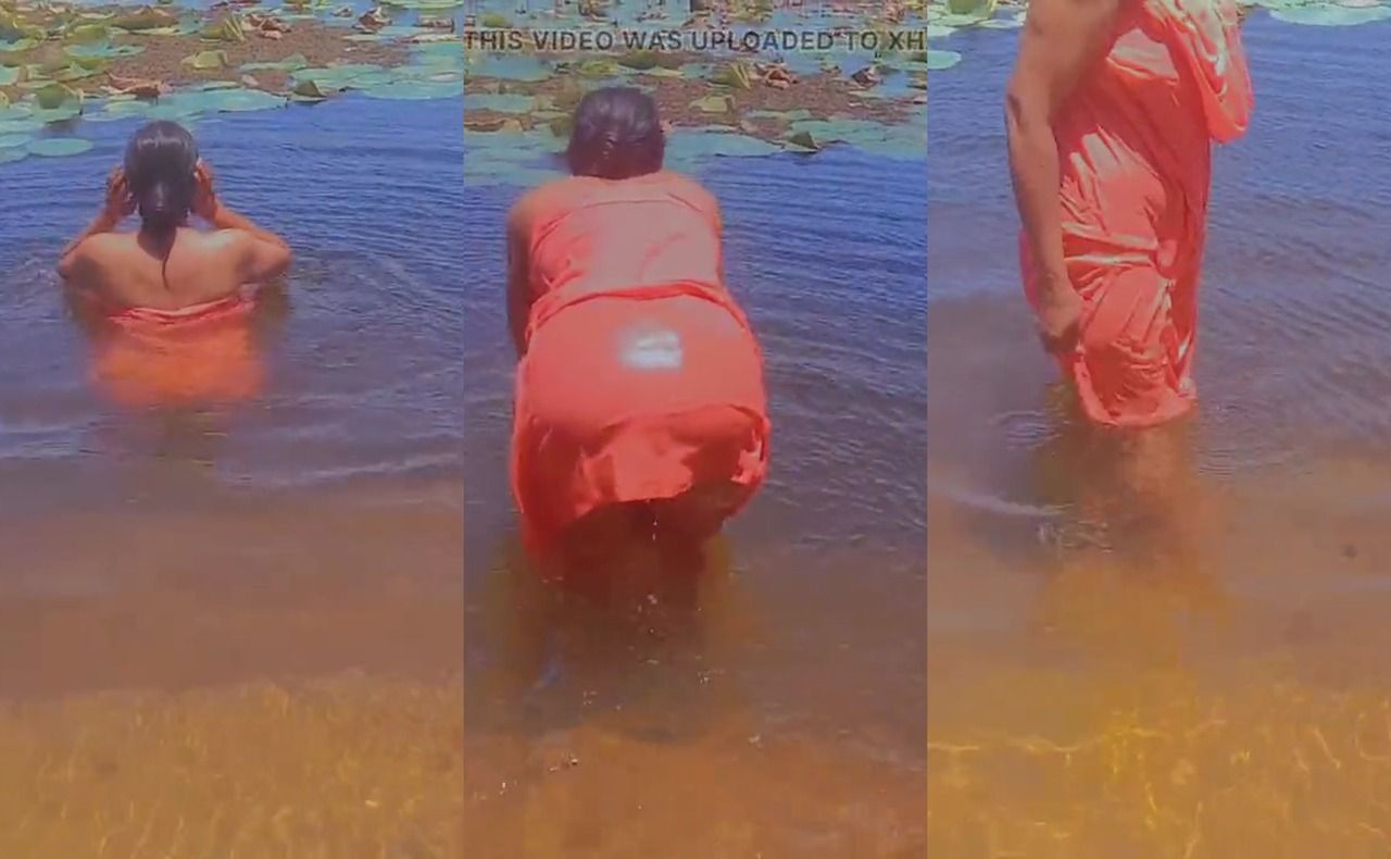 Sri Lankan sexy girl bathing outside tank. Asiyan sexy girl bath time beautiful natural place girl show hot and sexy Sri Lankan - XXX Clip