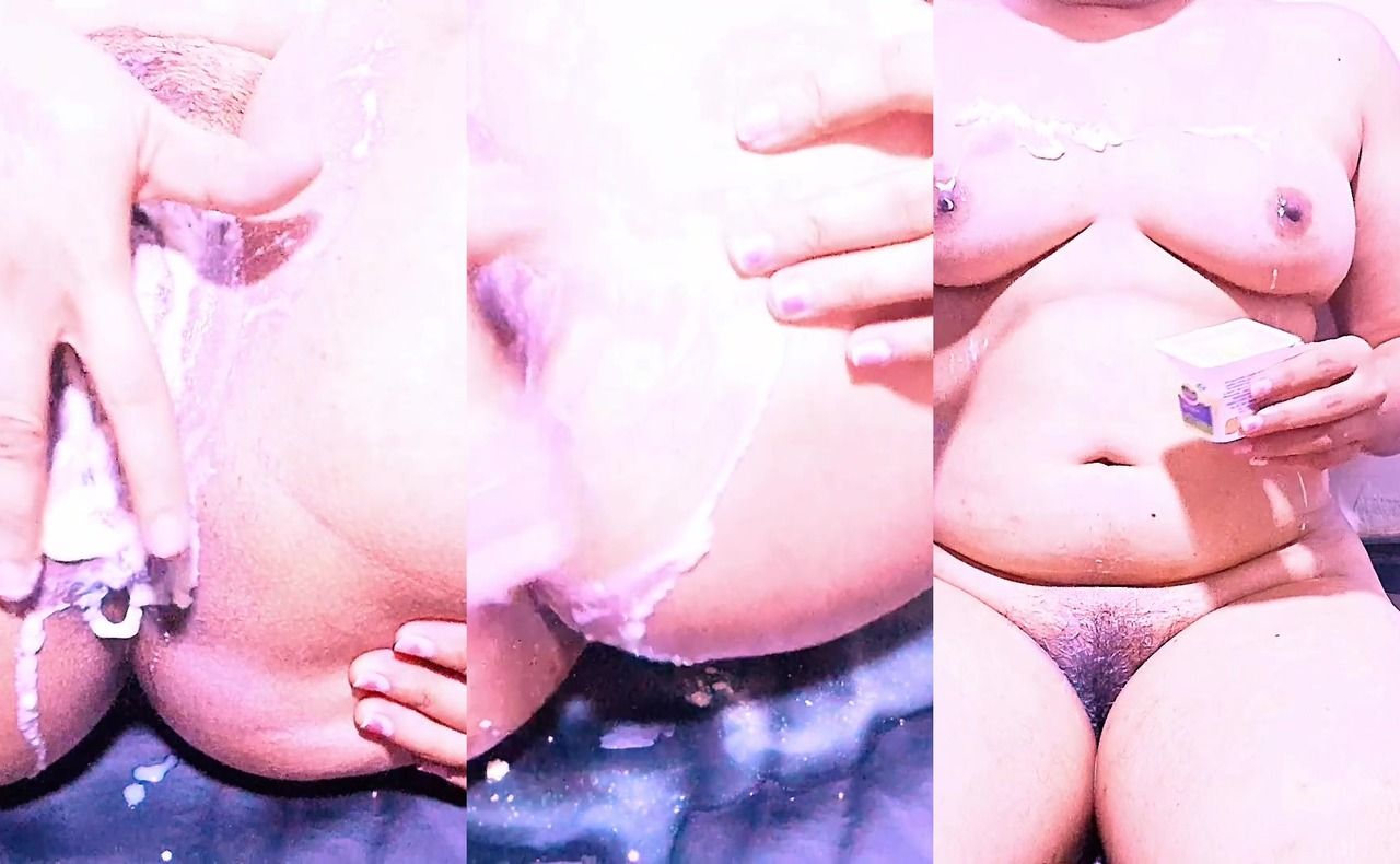 The Sri Lankan girl put yogurt on pussy - Free Watch Online