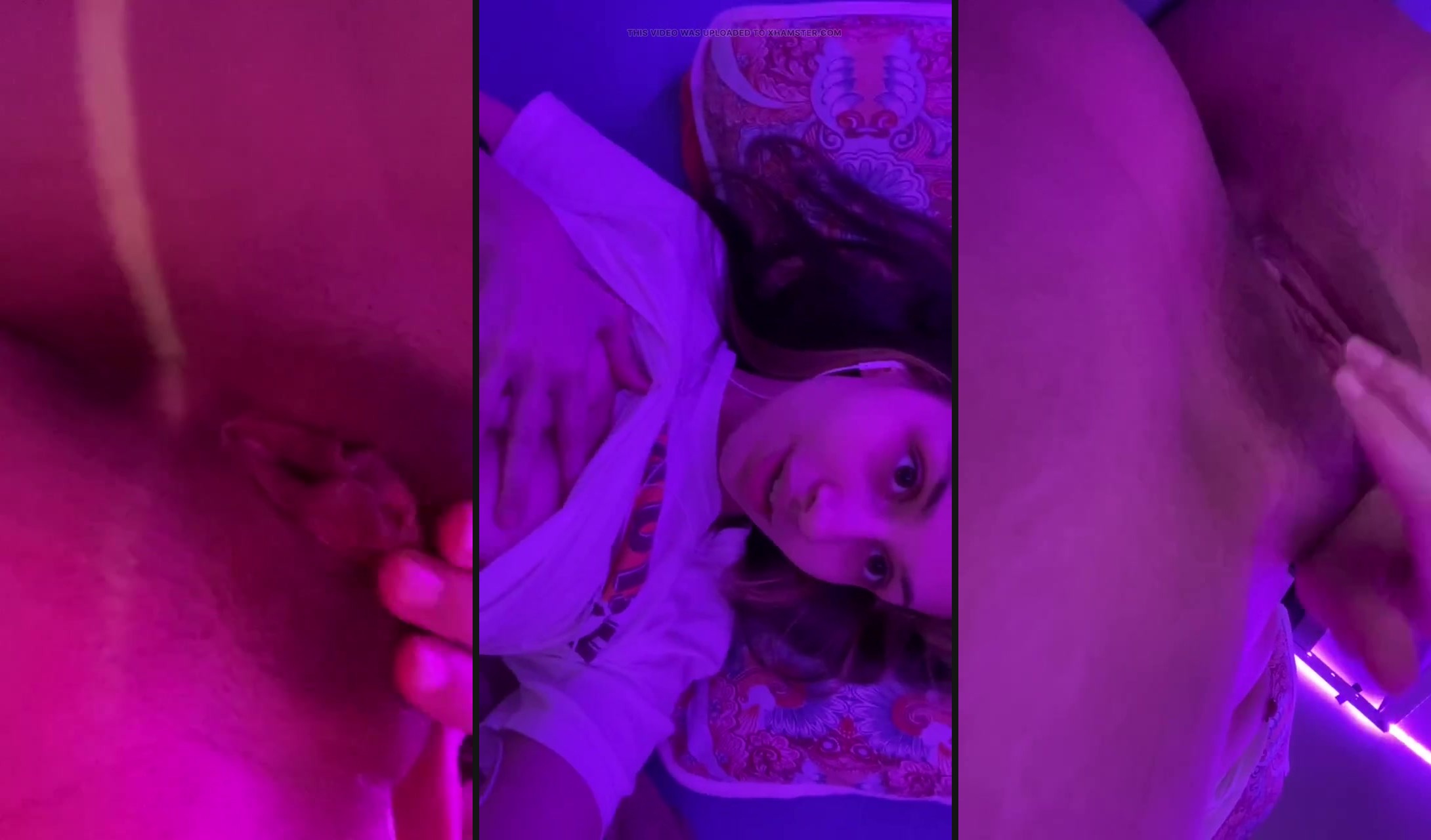 Beautiful Model show her tite pussy and beautiful boobs - XXX Clip